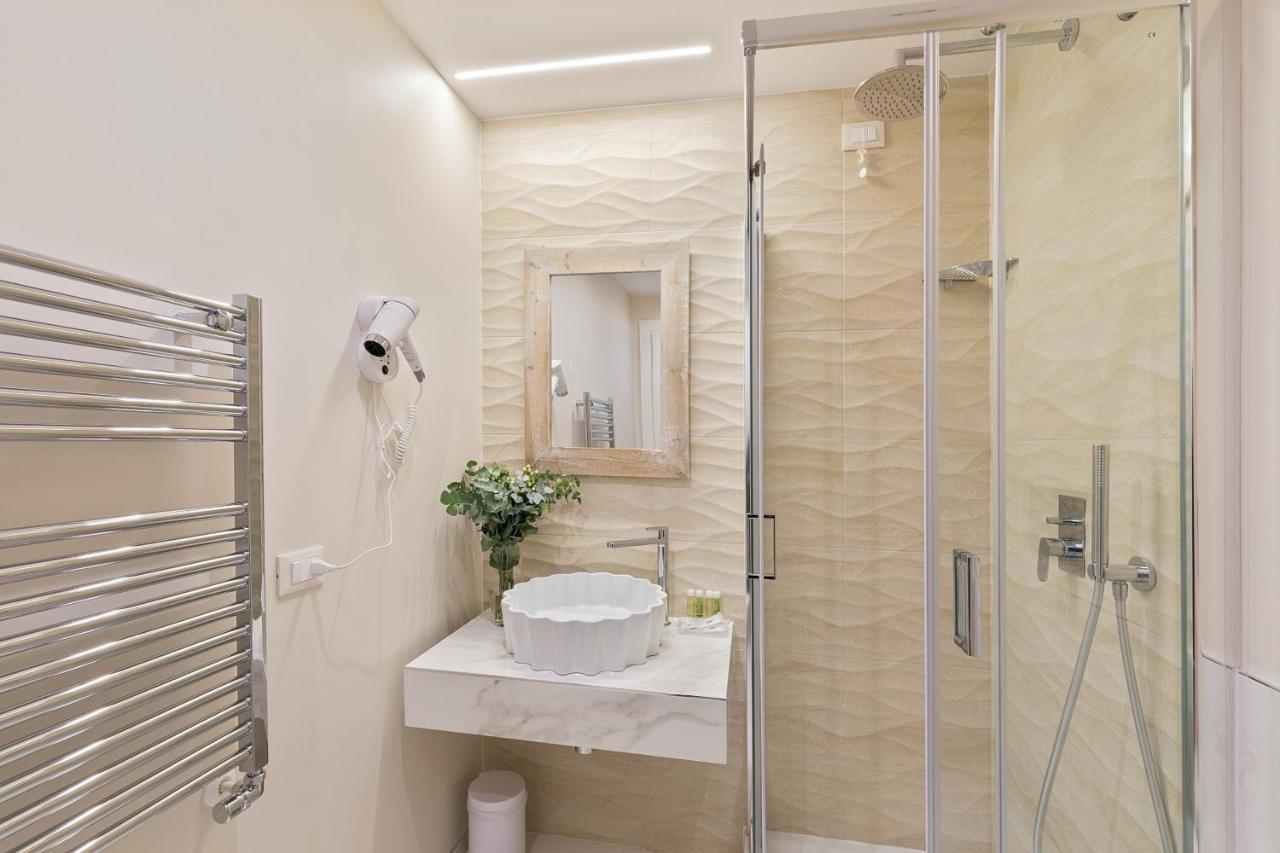 Cavour 2* Rom